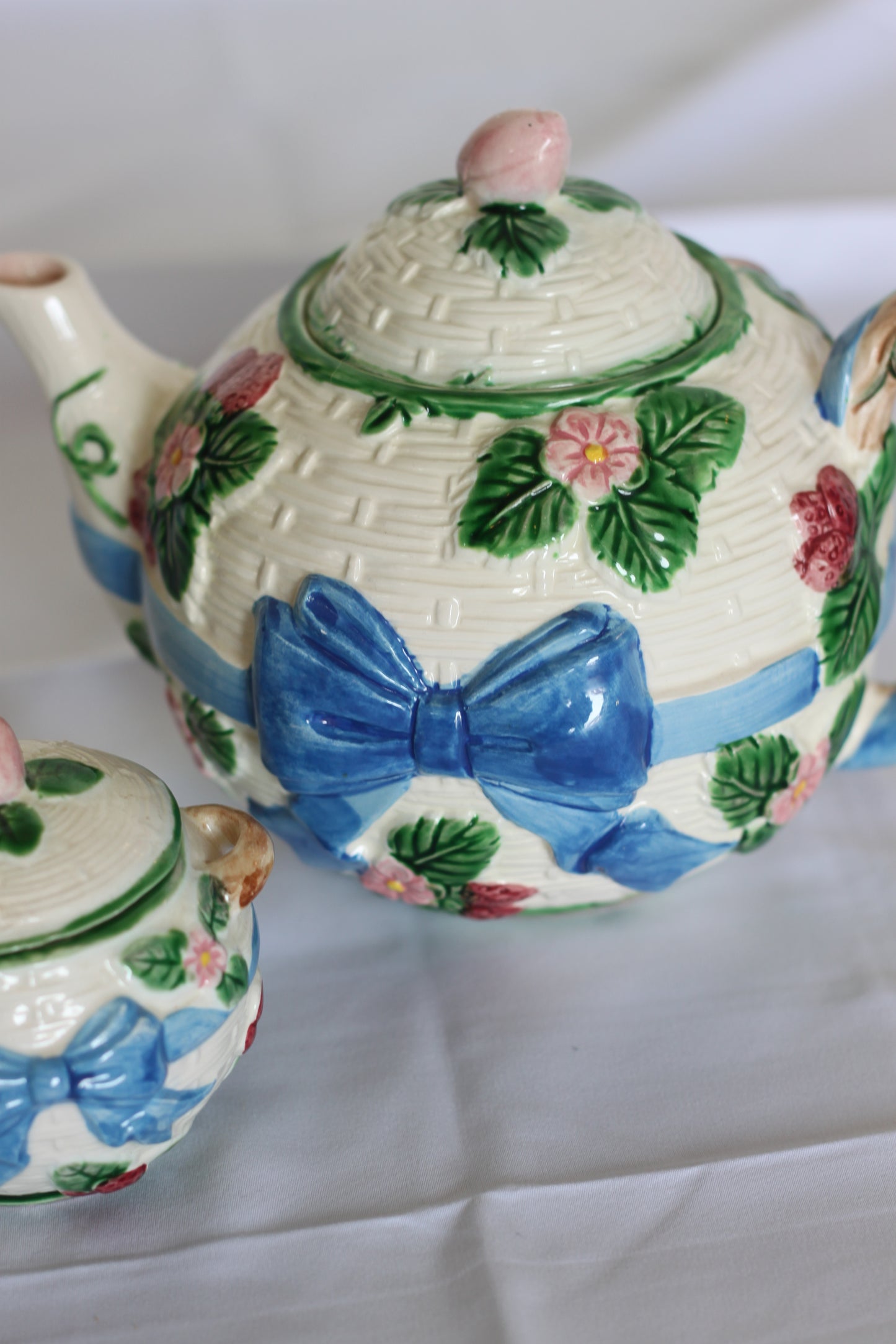 Garden Maximalist Tea Set