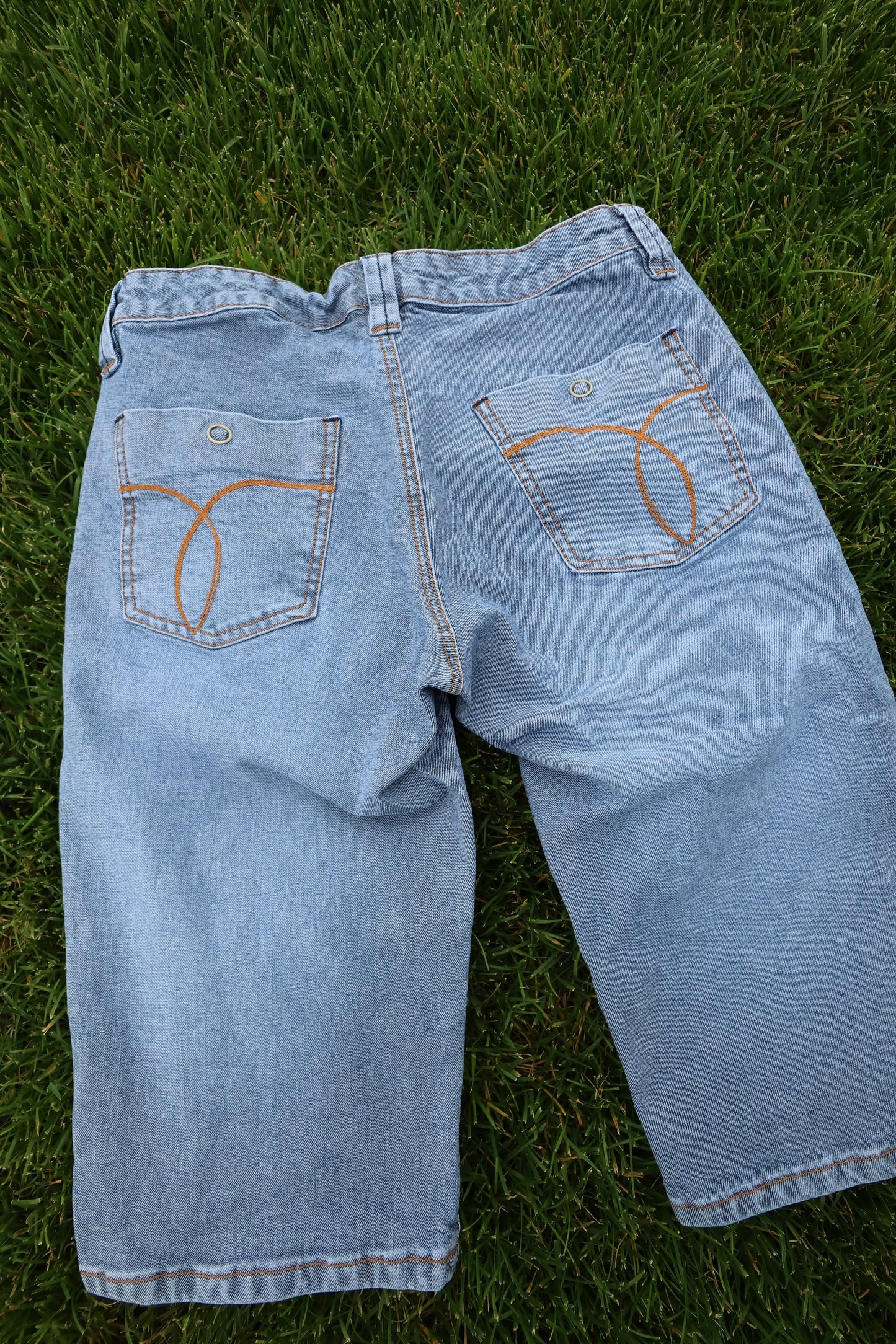 Light Denim Low Waisted Capris