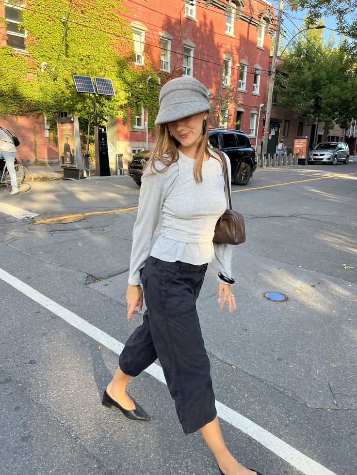 Adorable Coastal Dockers Capris