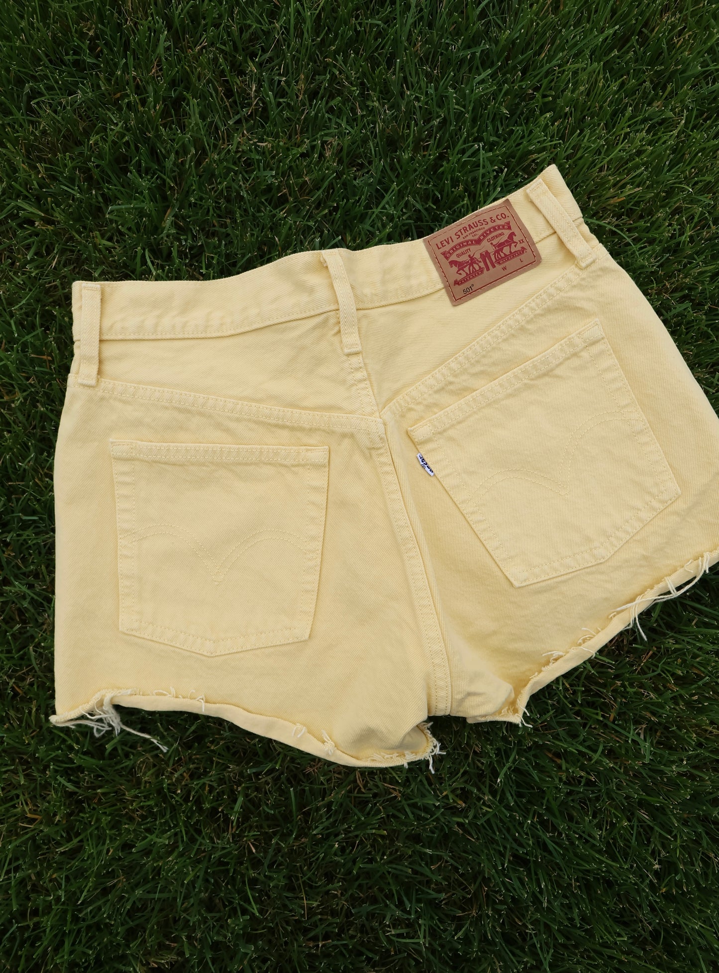 Levis 501 Yellow Cut Off Shorts