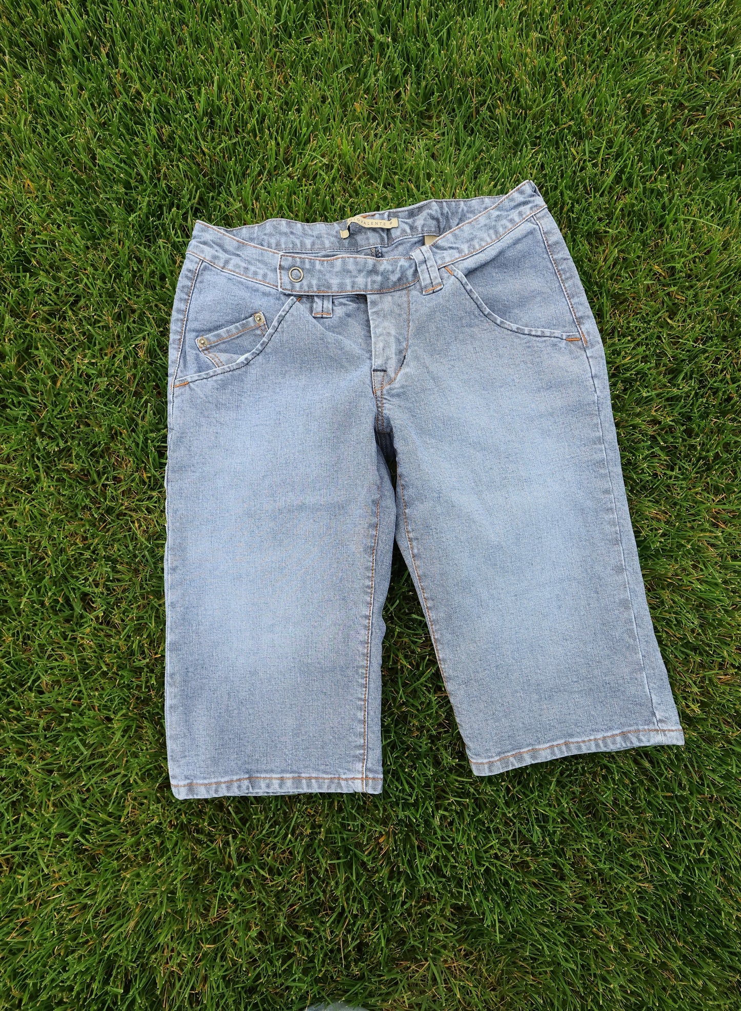 Light Denim Low Waisted Capris