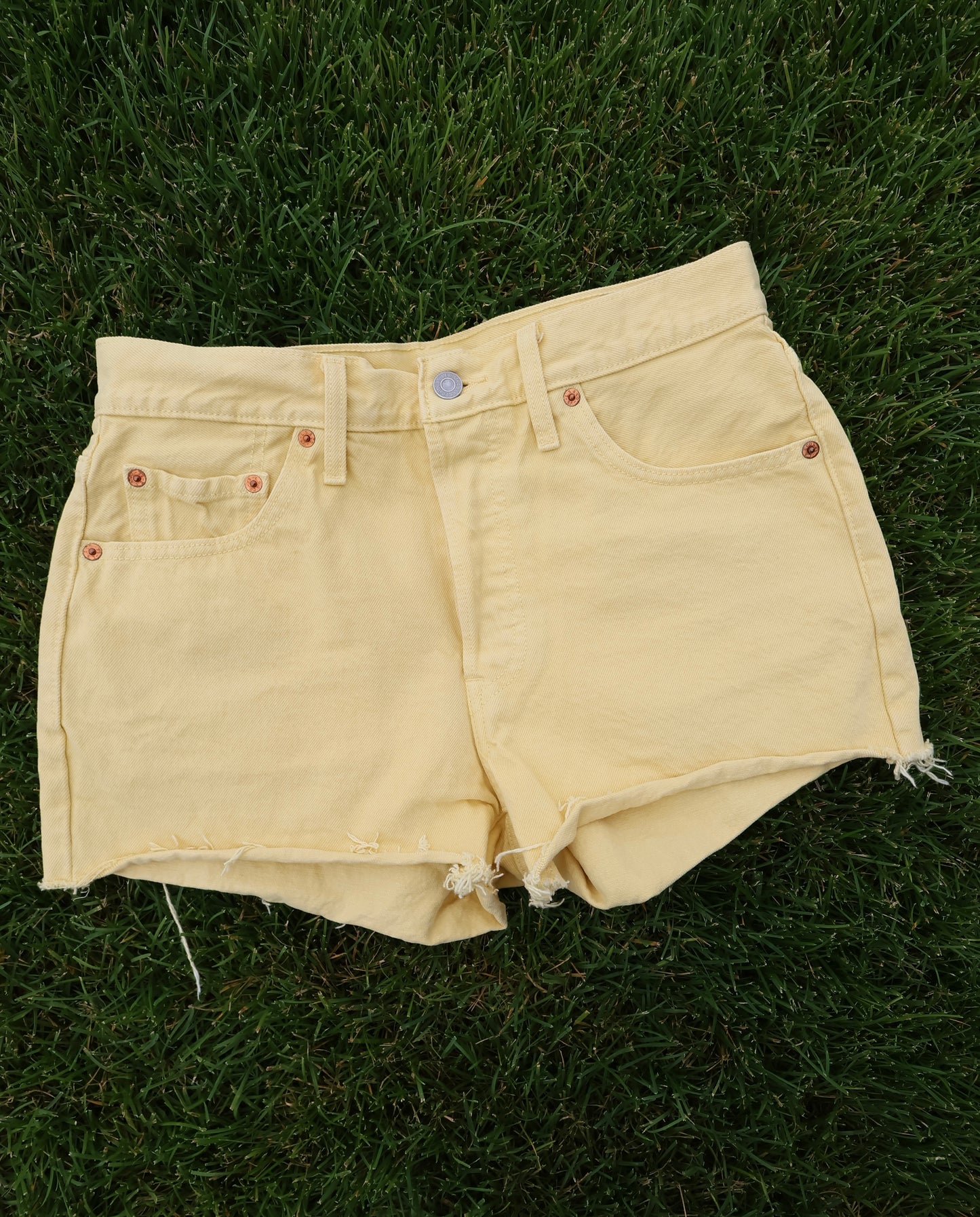 Levis 501 Yellow Cut Off Shorts