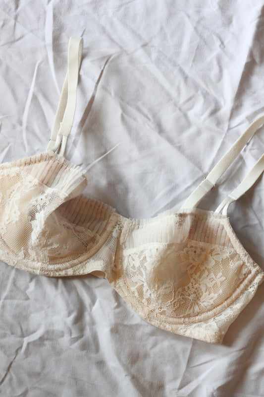 Victorias Secret Shinning Lace Bra