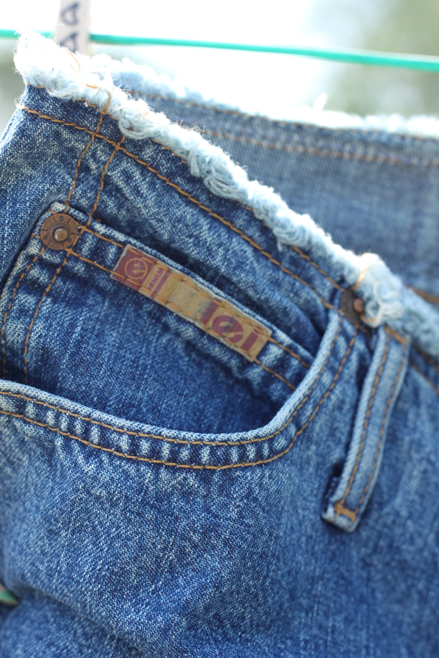 Lei 2000's Midi Skirt